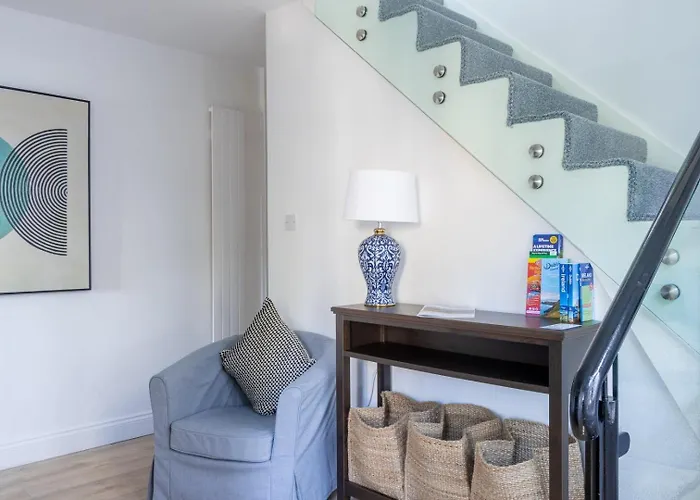 Guestready - Modernised In Monkstown * Dublin