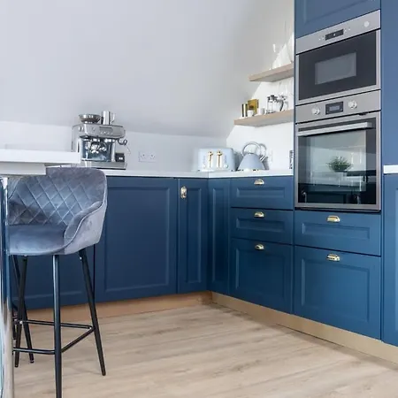 Guestready - Modernised In Monkstown בית נופש