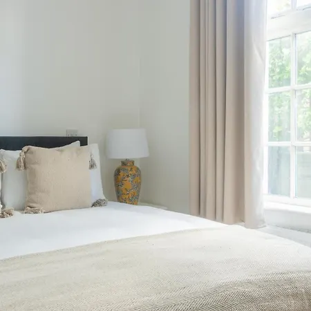 בית נופש Guestready - Modernised In Monkstown *