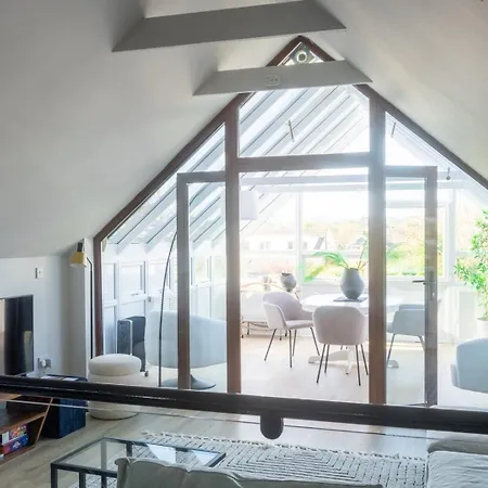 Guestready - Modernised In Monkstown בית נופש *