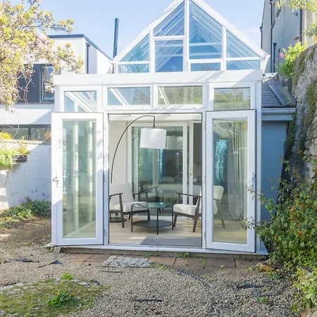 Guestready - Modernised In Monkstown Pensjonat *