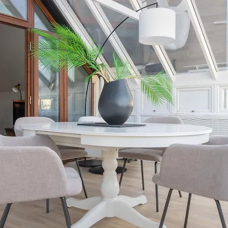 Guestready - Modernised In Monkstown