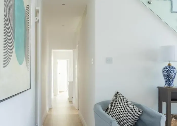 Дом отдыха Guestready - Modernised In Monkstown