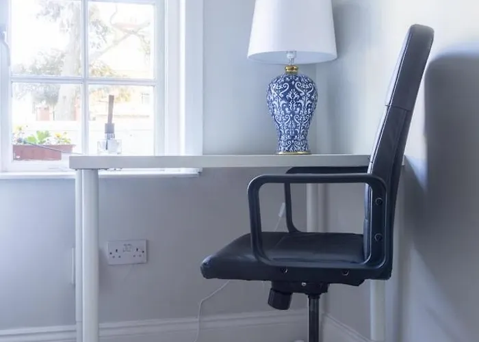 Guestready - Modernised In Monkstown * Дублин