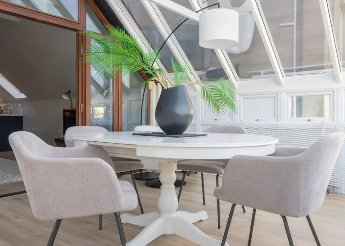 Guestready - Modernised In Monkstown