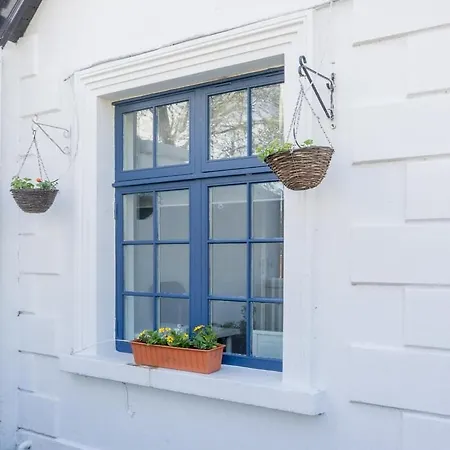 Guestready - Modernised In Monkstown *