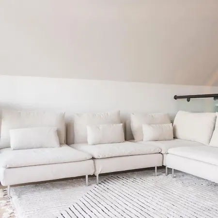 Guestready - Modernised In Monkstown * Dublín