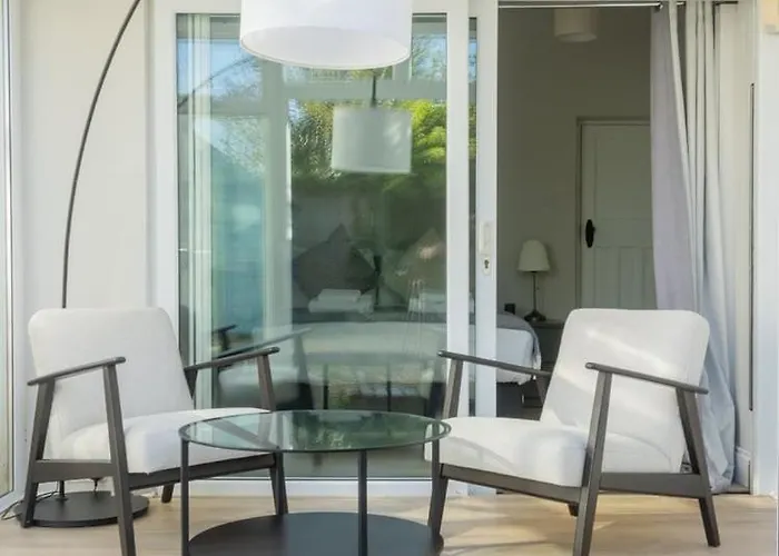 Guestready - Modernised In Monkstown Casa de Férias *