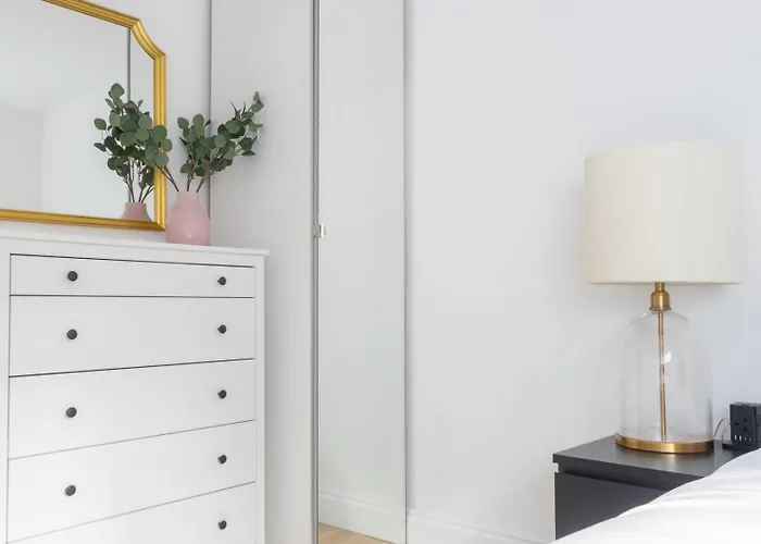 Guestready - Modernised In Monkstown Dublin