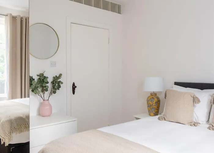 Guestready - Modernised In Monkstown Casa de Férias Dublin