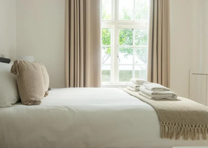 Guestready - Modernised In Monkstown