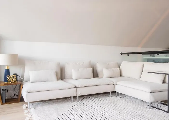 Guestready - Modernised In Monkstown * 더블린